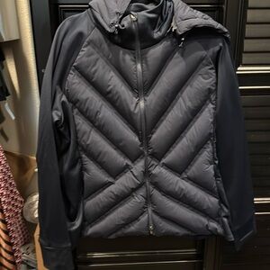 EUC Athleta Inlet Down Jacket. Navy Blue Size 1X